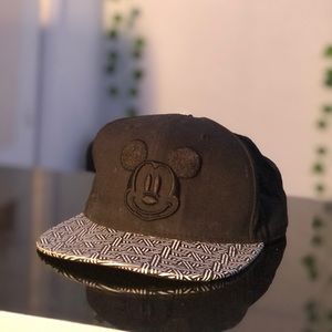 DISNEY unisex hat